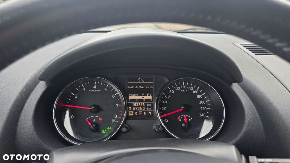 Nissan Qashqai 2.0 CVT 360 - 12