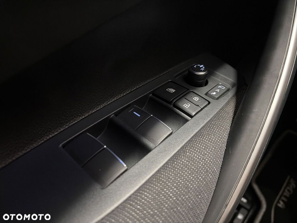 Toyota Corolla 1.8 Hybrid Style - 21