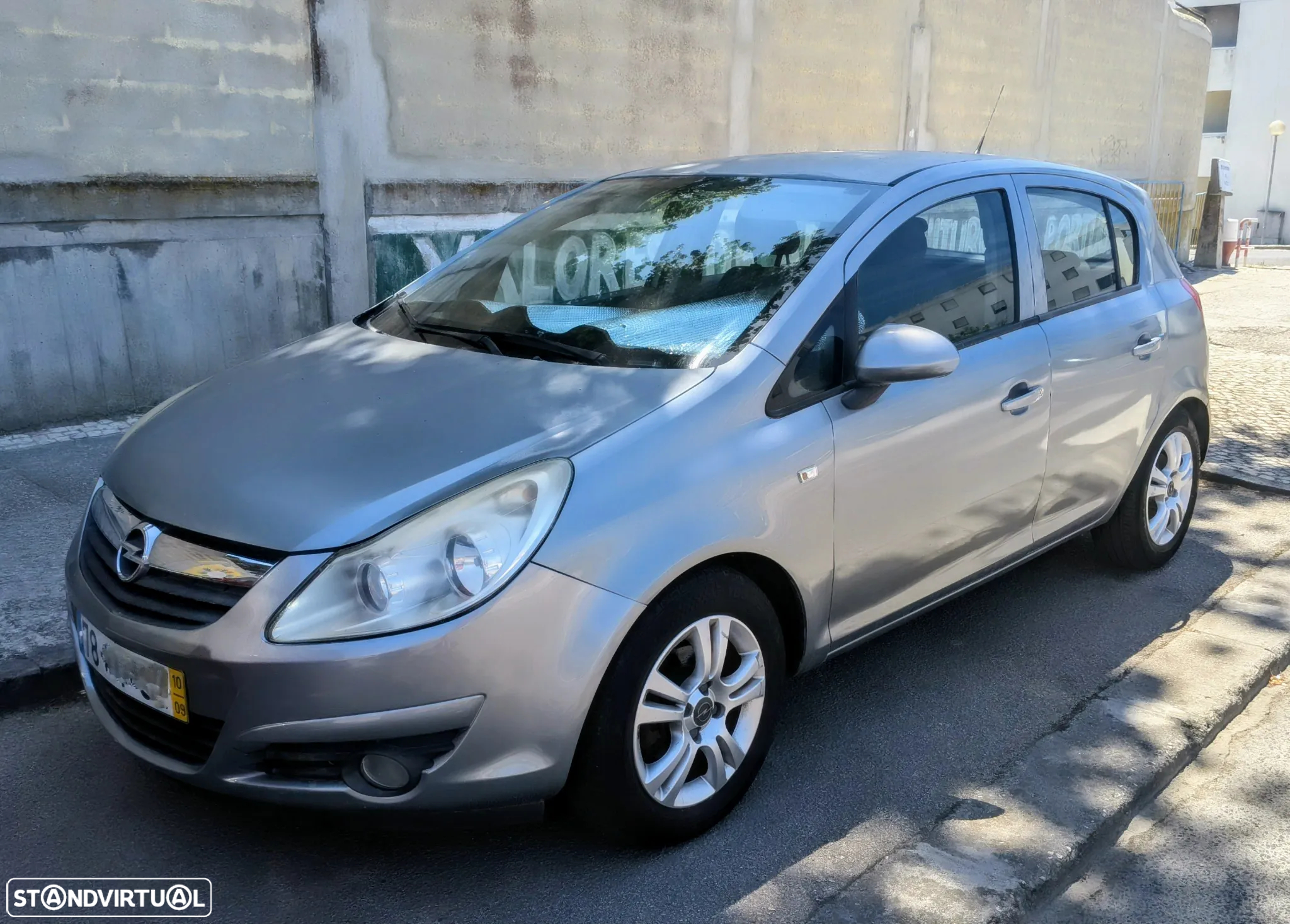 Opel Corsa 1.2 Enjoy - 2