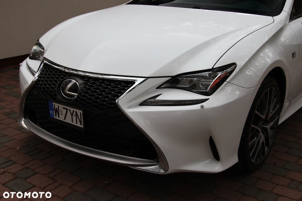Lexus RC - 14