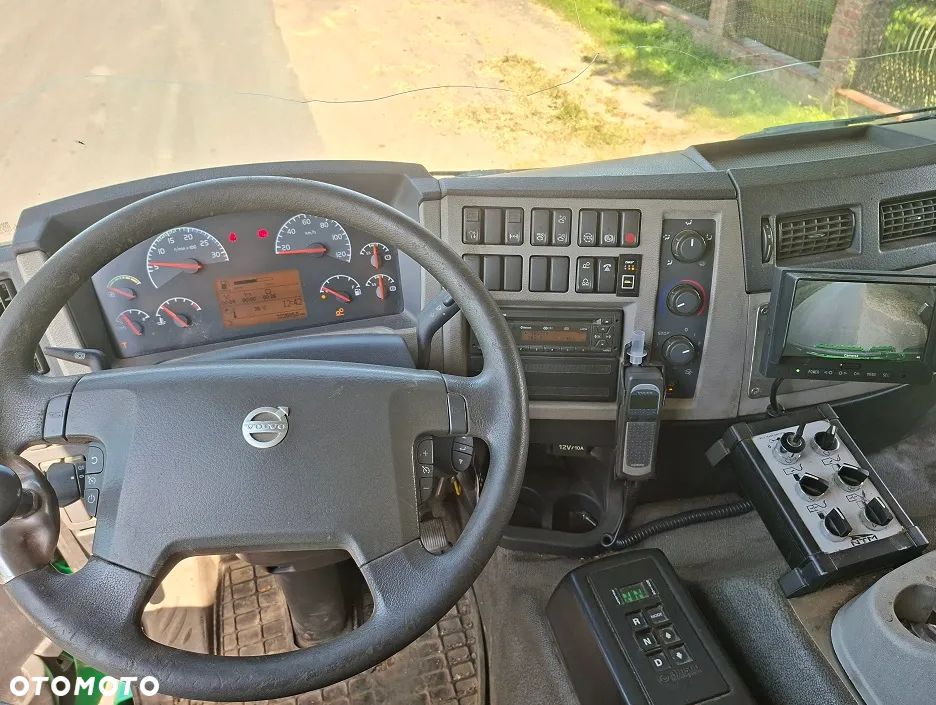 Volvo FE300 - 8