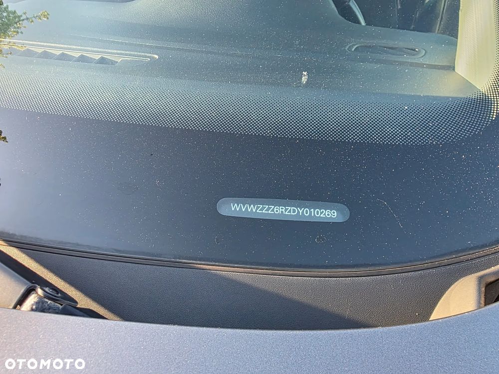 Volkswagen Polo 1.6 TDI MATCH - 33