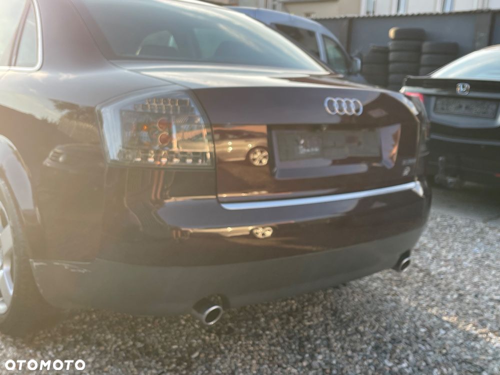 Audi A4 Limousine 1.8T - 15