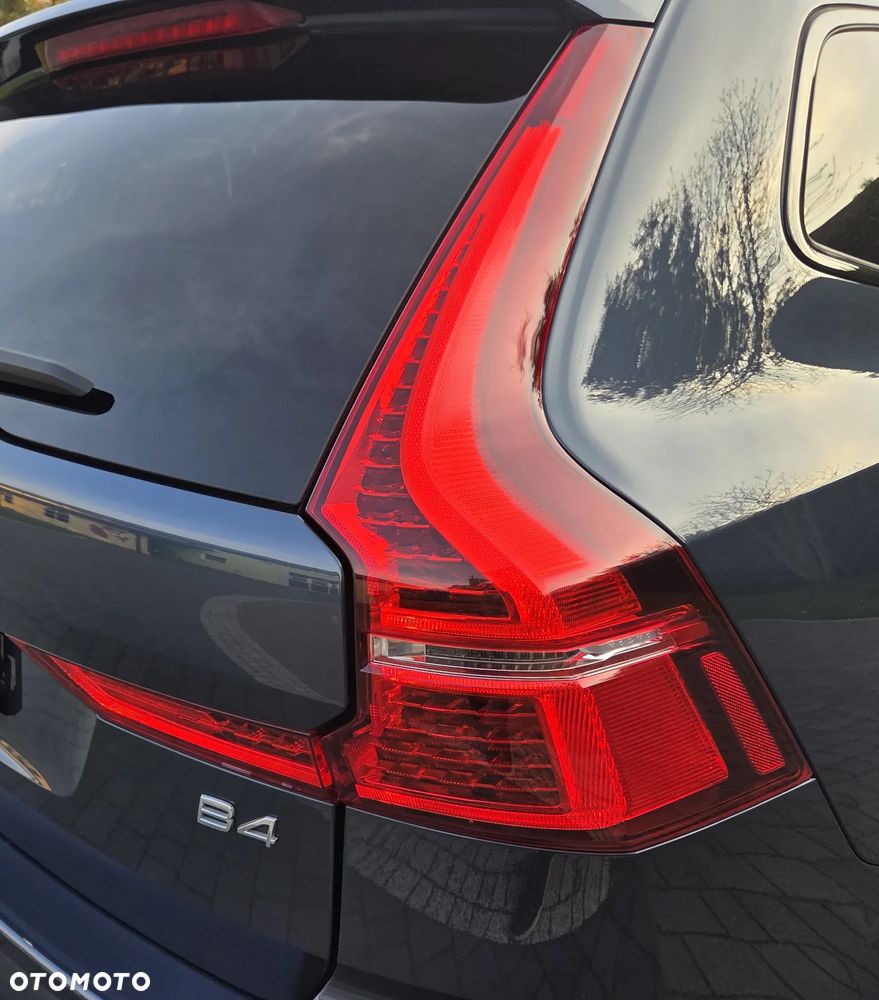 Volvo XC 60 B4 D Geartronic RDesign - 20