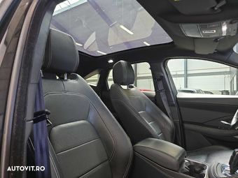 Jaguar E-Pace P200 AWD R-Dynamic SE - 3