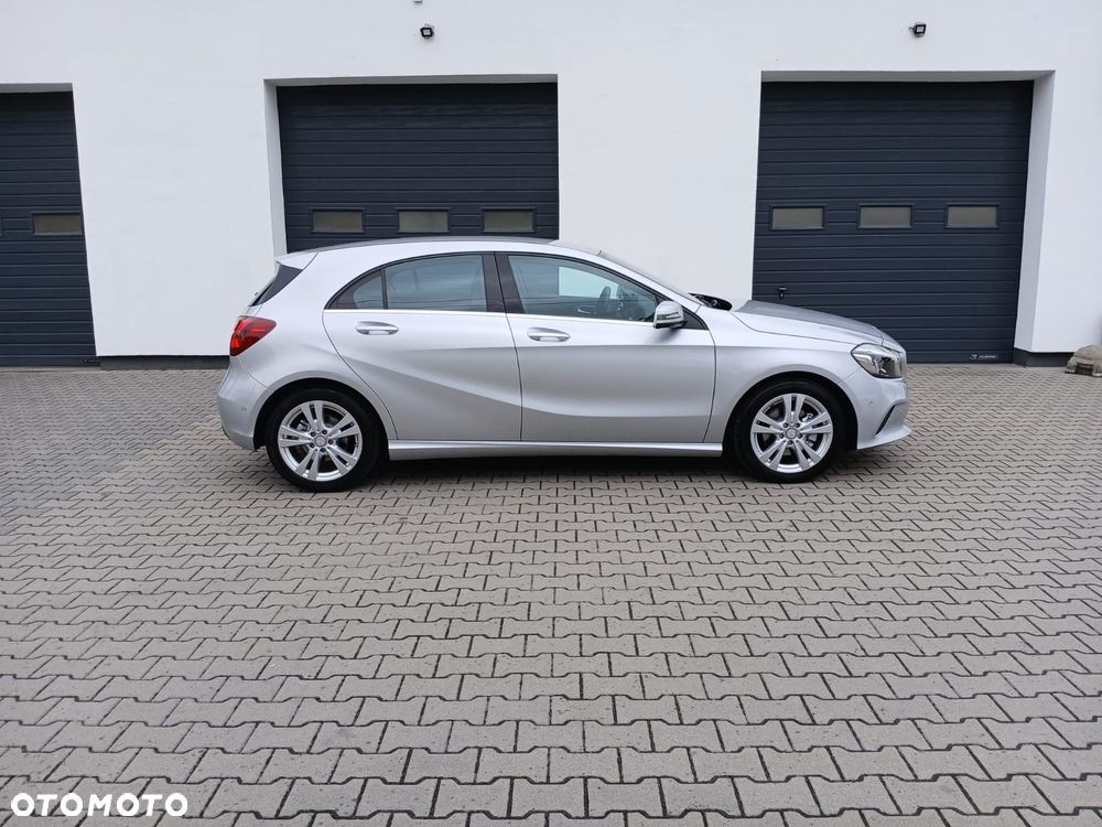 Mercedes-Benz Klasa A 180 AMG Line - 17