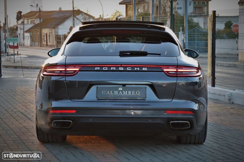 Porsche Panamera Sport Turismo 4 E-Hybrid - 26