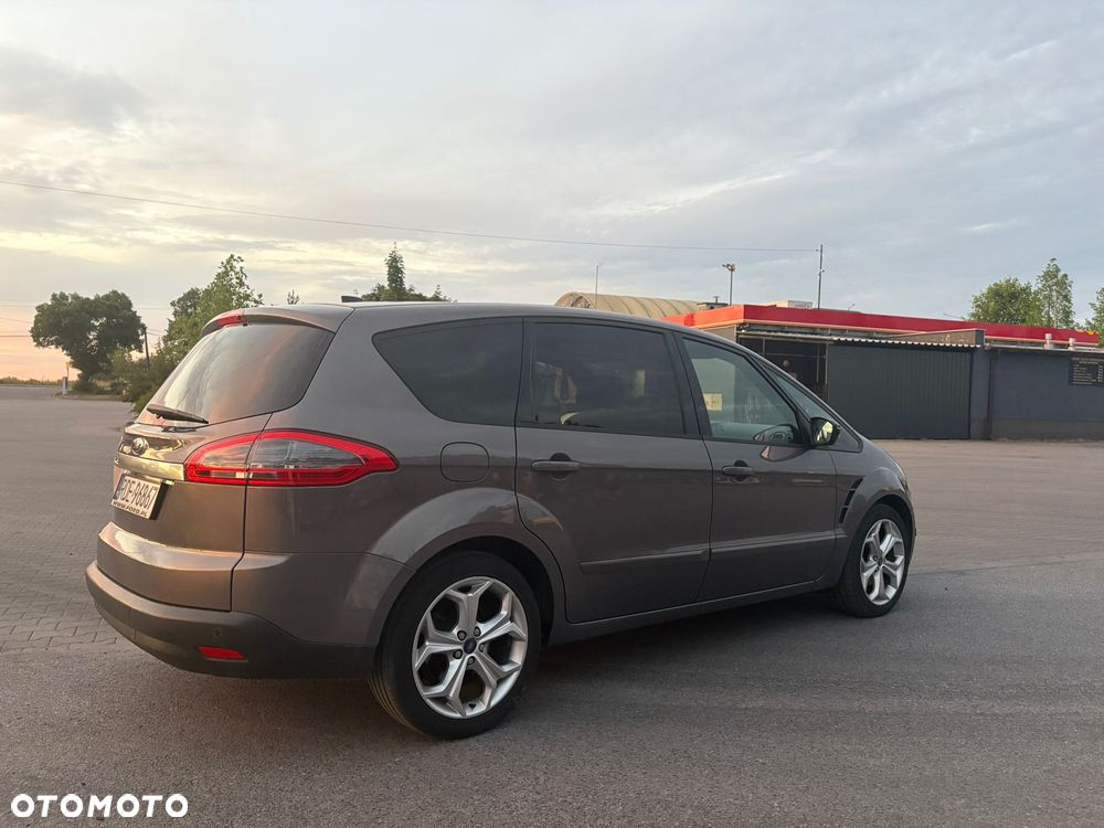Ford S-Max 2.0 TDCi DPF Business Edition - 4