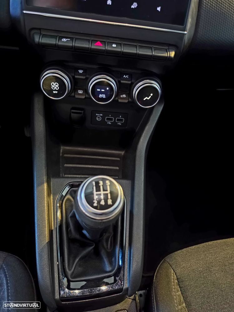Renault Clio TCe 90 BUSINESS EDITION - 21