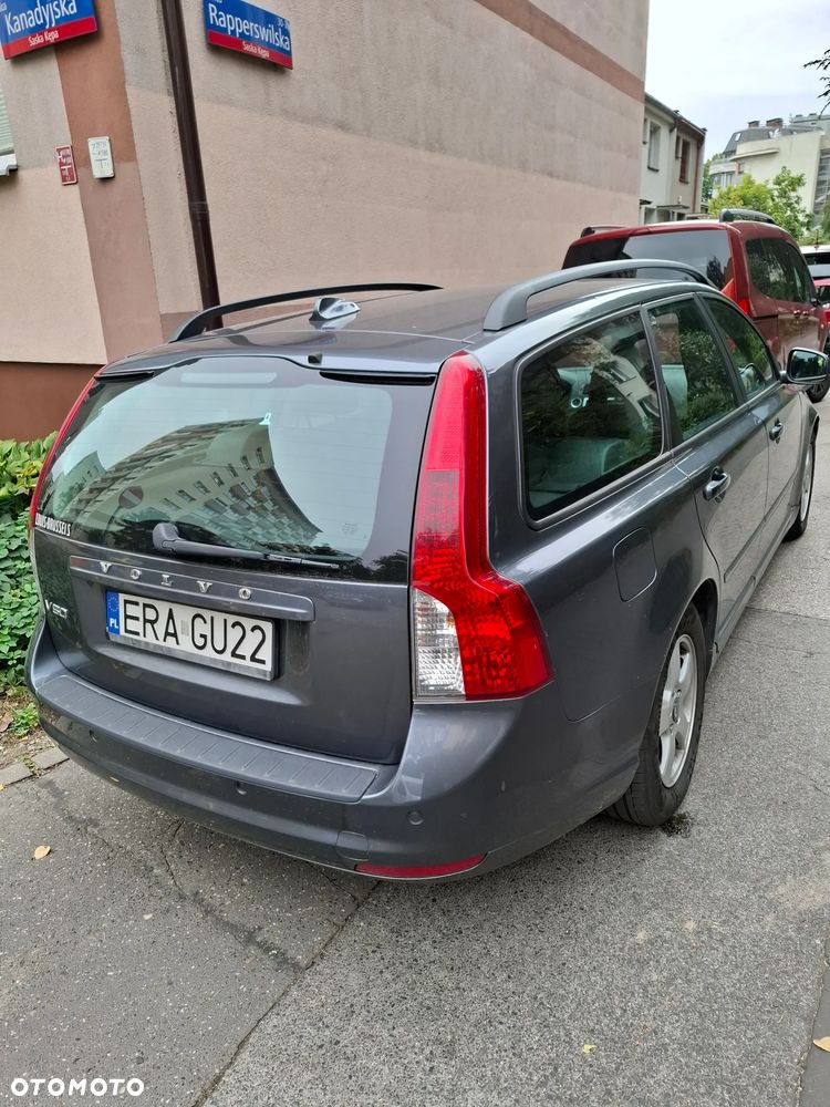 Volvo V50 1.6D DRIVe Momentum Start-Stop - 22