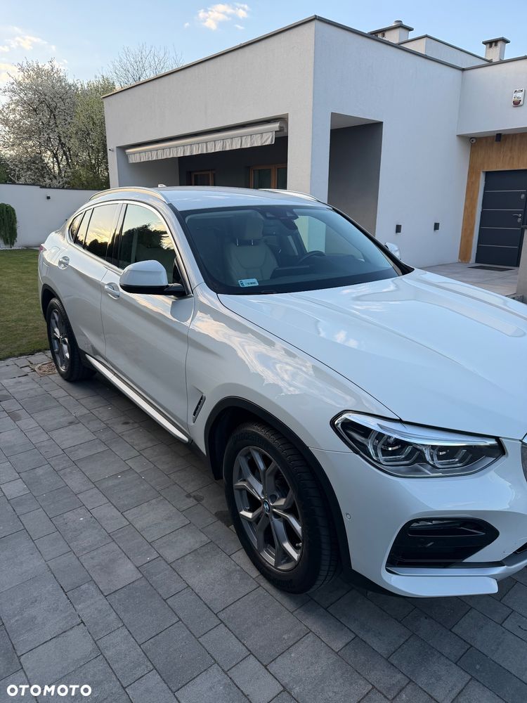 BMW X4 xDrive20i xLine sport - 14