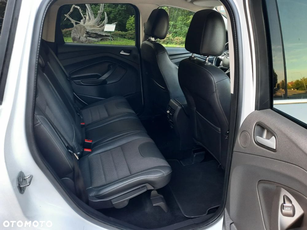 Ford Kuga 2.0 TDCi 2x4 SYNC - 16