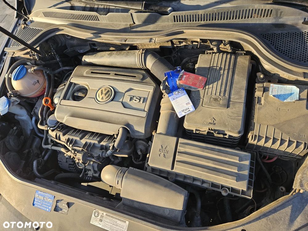 Volkswagen Passat CC - 12