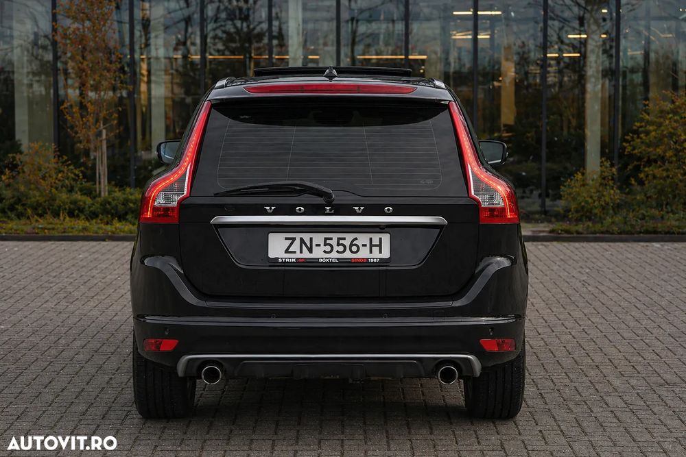 Volvo XC 60 D4 AWD Geartronic RDesign - 13