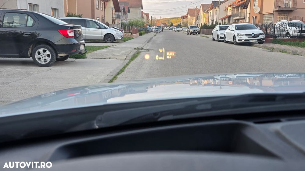 BMW Seria 3 318d DPF - 32