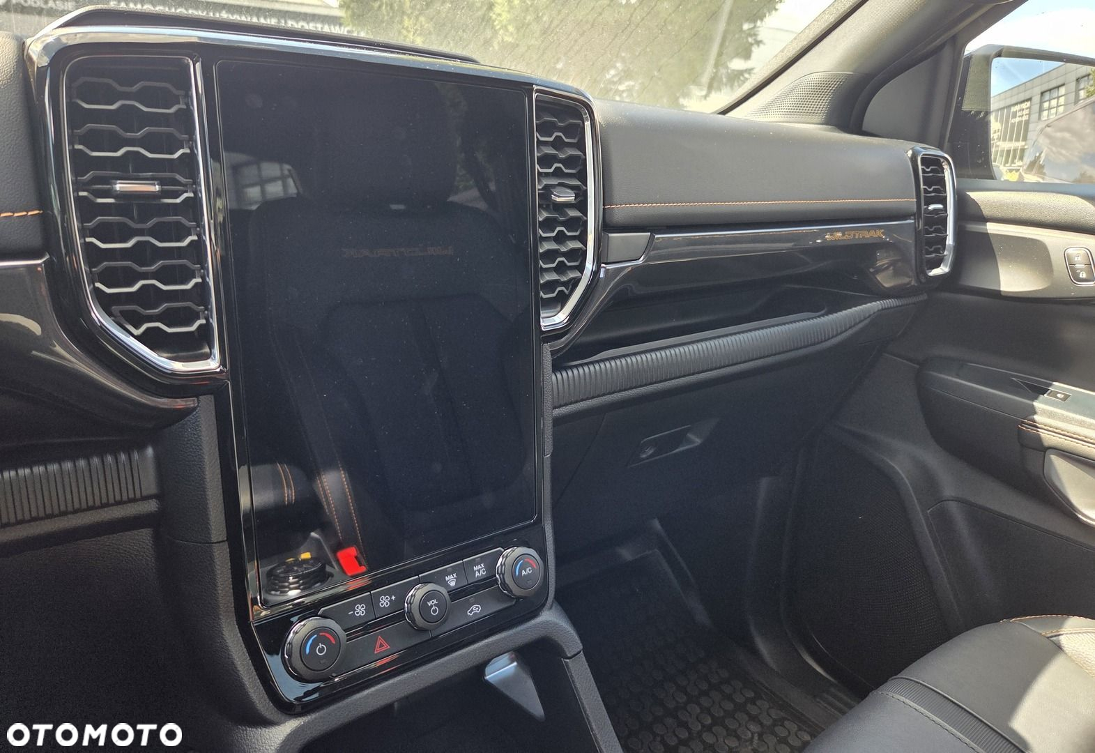 Ford Ranger - 8