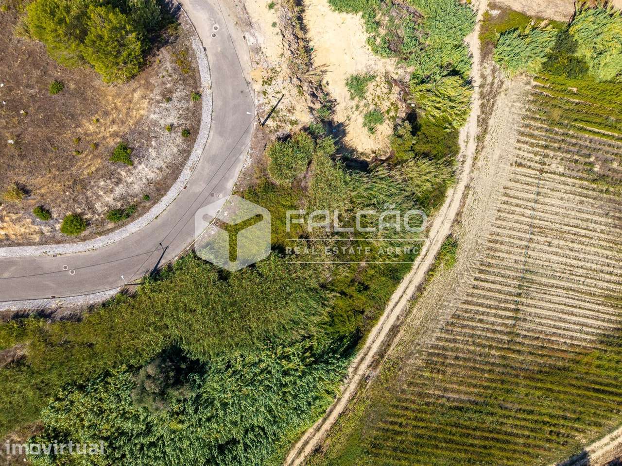 Terreno Para Construção  Venda em Santarém (Marvila), Santa Iria da Ri - Grande imagem: 4/27