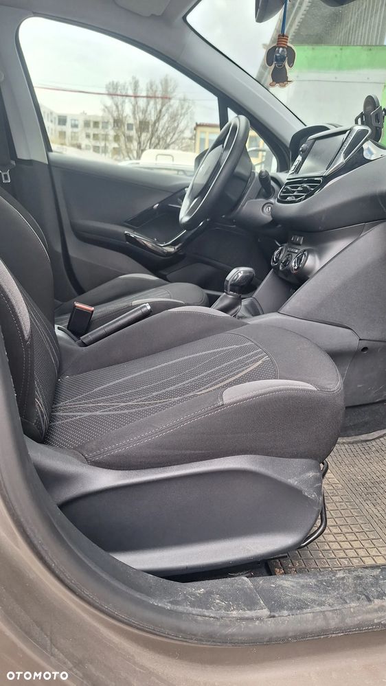 Peugeot 208 82 VTI Active - 4