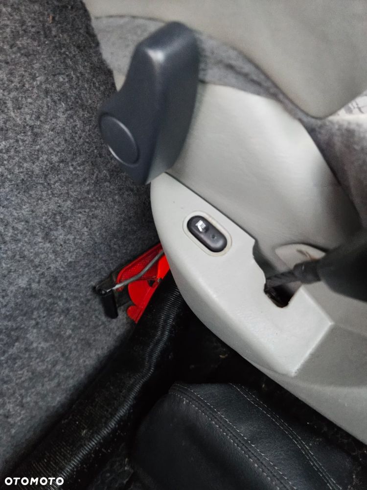 Opel Vivaro - 16