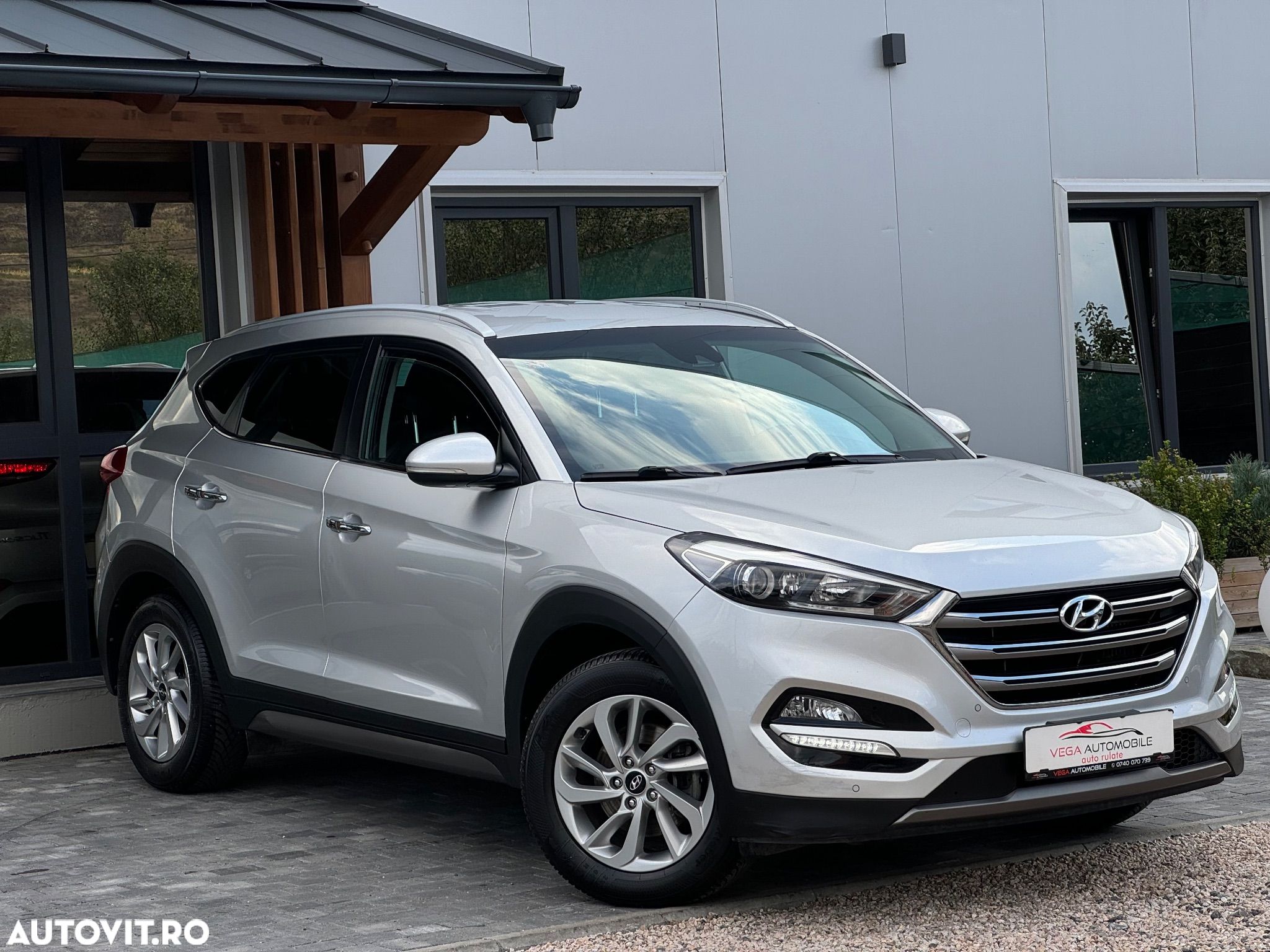 Hyundai Tucson blue 1.7 CRDi 2WD Passion - 1