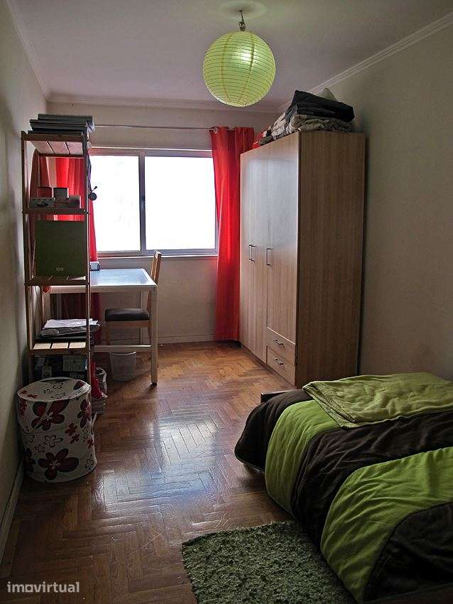 quarto cidade universitária, ISCTE, Hospital Santa Maria, loja cidadão