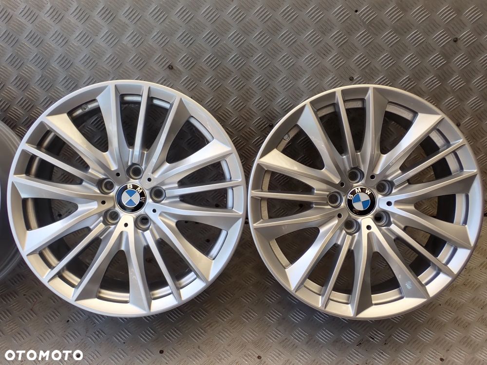 FELGI ALUMINIOWE BMW 2X 9JX19  ET 44 5X120  6791384 / 2X 8,5JX19  ET 33  5X120  6791383 - 2
