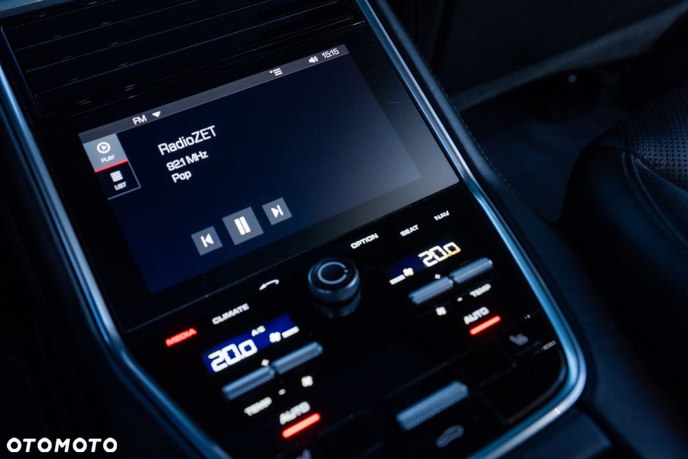 Porsche Panamera Turbo - 15