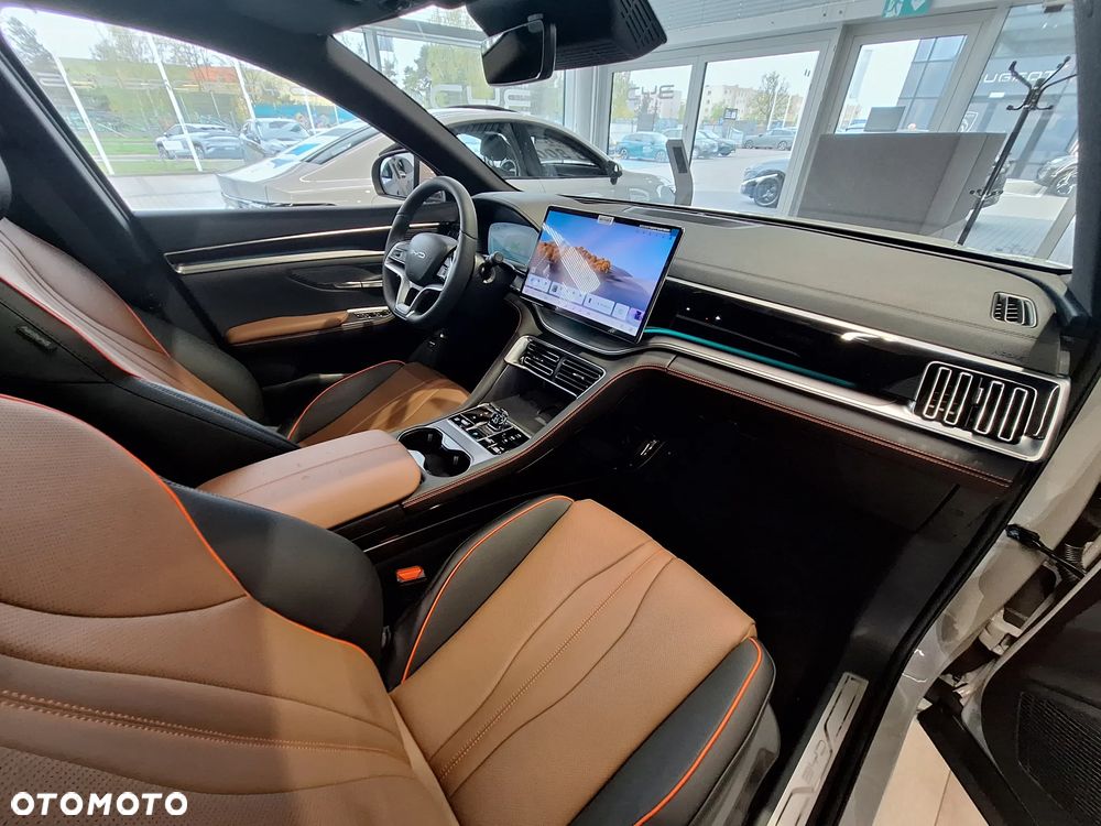 BYD Seal U 1.5T Design AWD - 12