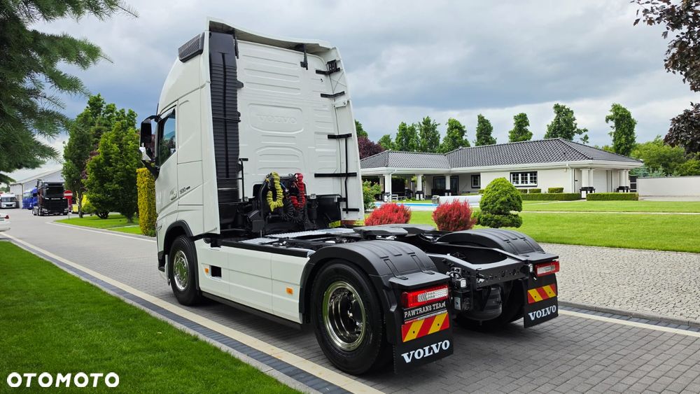 Volvo VOLVO///FH///500///2023/// GLOBETROTTER///XXL///1 TURBINA/// NOWE OPONY///KLIMATYZACJA POSTOJOWA///ZABUDOWY MIĘDZYOSIOWE///KAMERA/// VIRTUAL COCPIT///TABLET///STAN  BARDZO DOBRY - 9