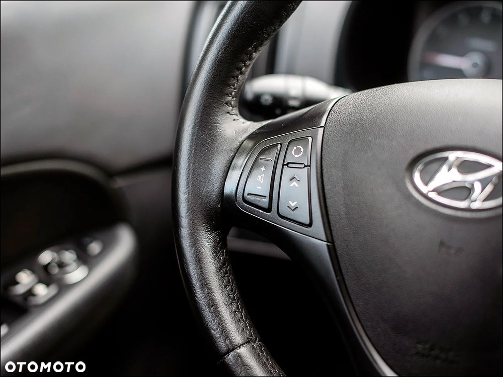 Hyundai i30 - 19