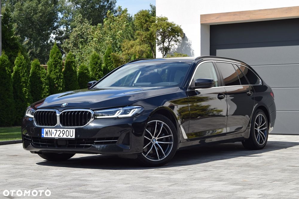 BMW Seria 5 520d Touring M Sport Edition - 38