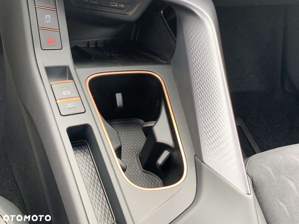 Cupra Terramar 1.5 eTSI mHEV DSG - 36