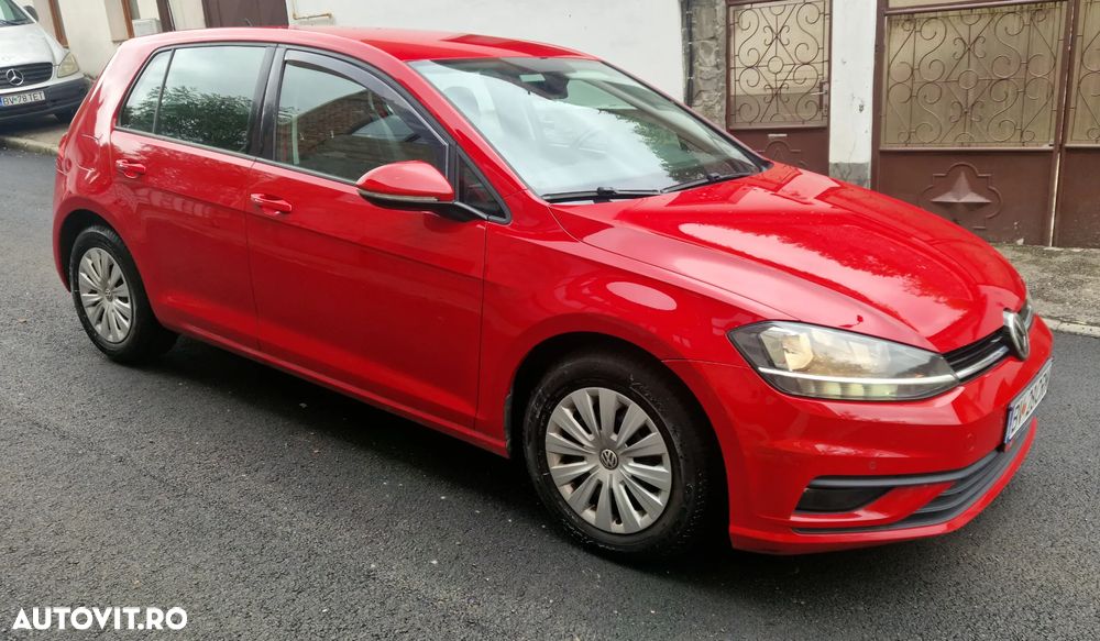 Volkswagen Golf 1.6 TDI DPF BMT Comfortline - 1