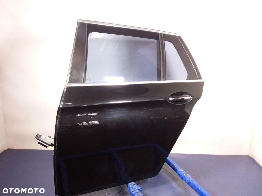 BMW 5 F11 TOURING DRZWI TYŁ LEWE 475 - 2