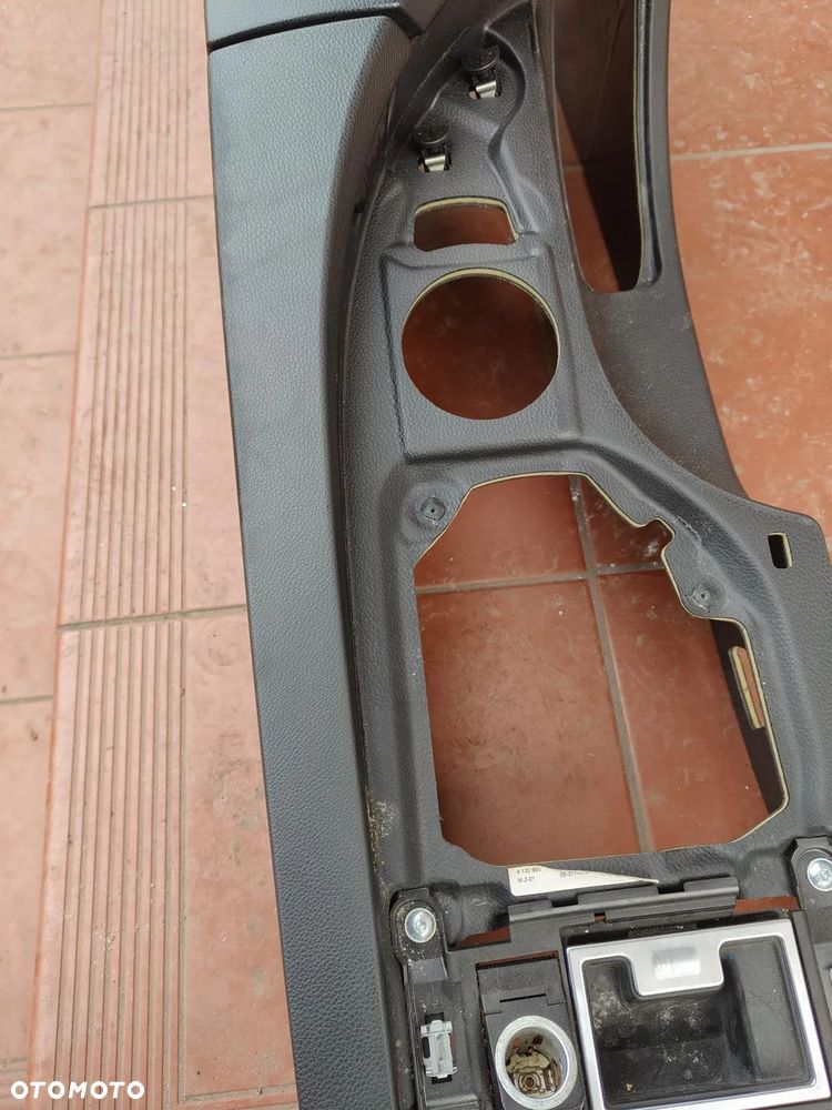 BMW 5 E60 e61 Podłokietnik CZARNY Europa Idealny - 6