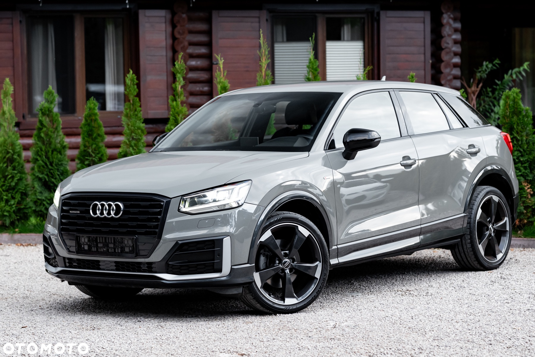 Audi Q2 2.0 TFSI quattro S tronic sport - 2