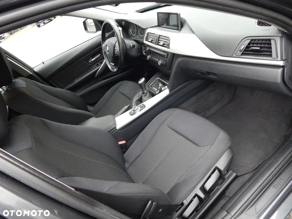 BMW Seria 3 320d Blue Performance Luxury Line - 10