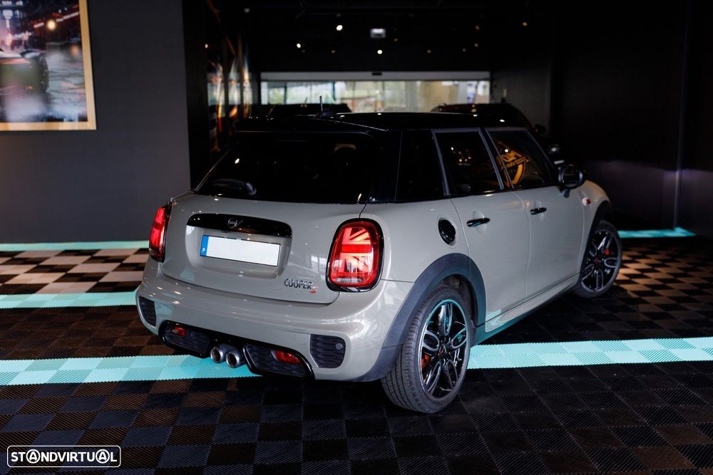 MINI 5 Portas Cooper S Aut. JCW - 10