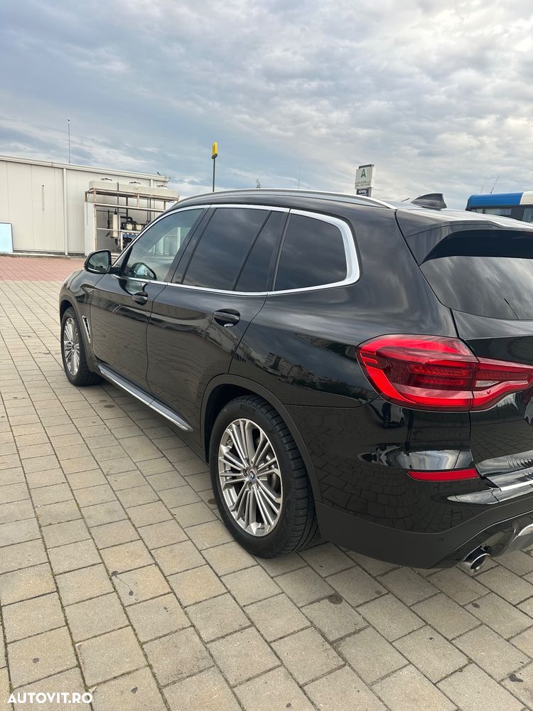 BMW X3 xDrive30d AT Luxury Line - 7