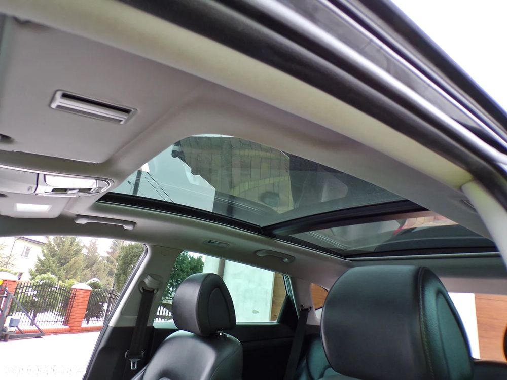 Hyundai Tucson 1.7 CRDI BlueDrive Comfort 2WD - 25