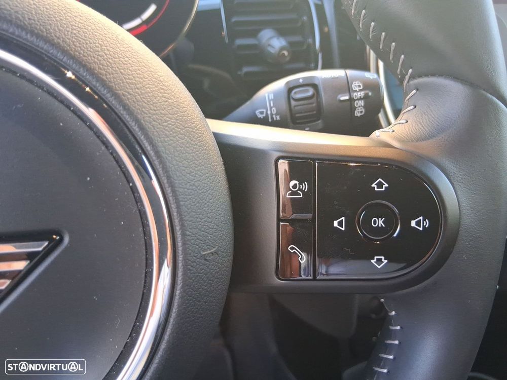 MINI 3 Portas John Cooper Works - 17