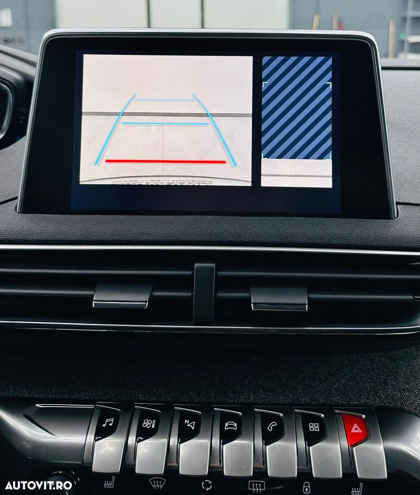 Peugeot 5008 PureTech 130 Stop & Start Allure Business-Paket - 29