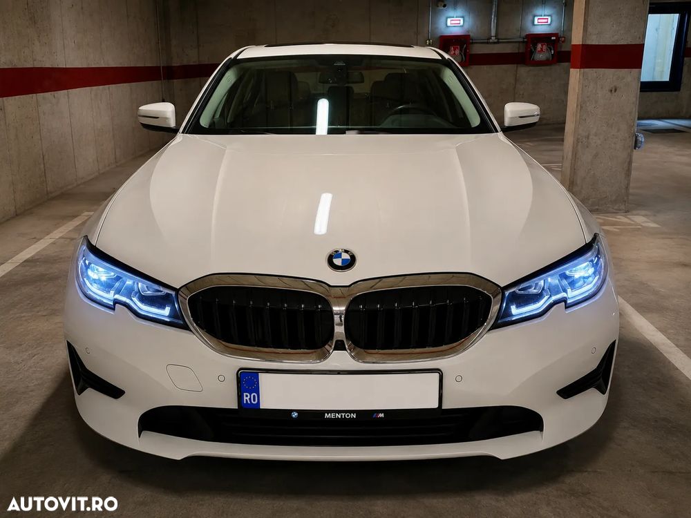 BMW 3 Series 2021 photo 4