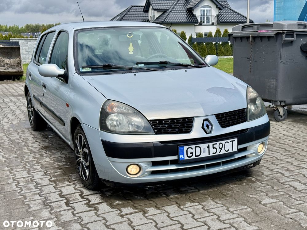 Renault Clio - 6