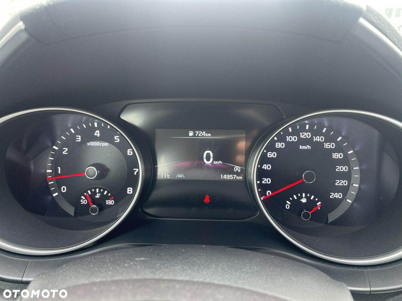 Kia Ceed - 14