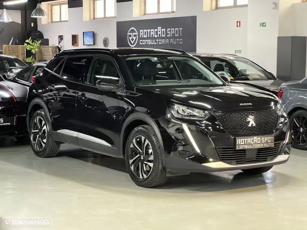 Peugeot e-2008 50 kWh Allure - 3