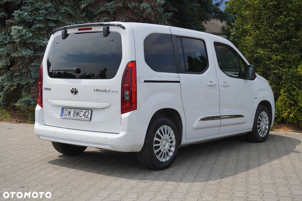 Toyota Proace City Verso 1.5 D-4D Business - 9
