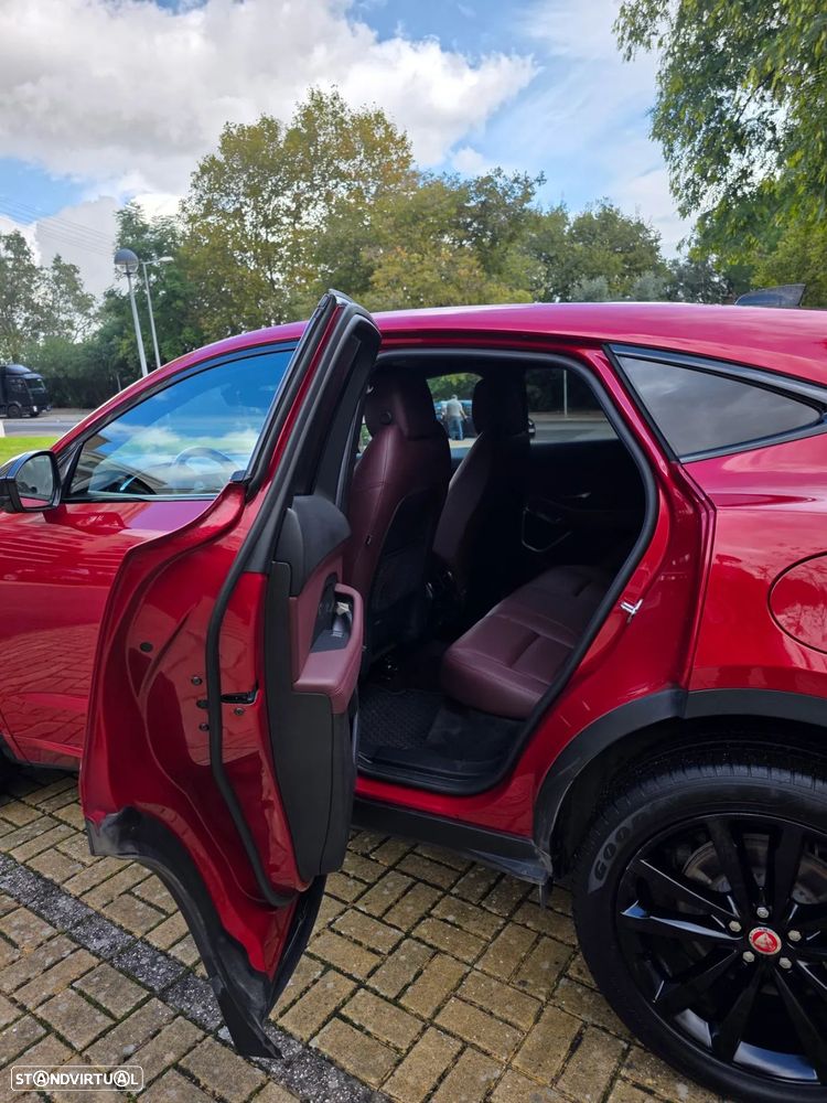 Jaguar E-Pace 1.5 P300e R-Dynamic S AWD Aut. - 9