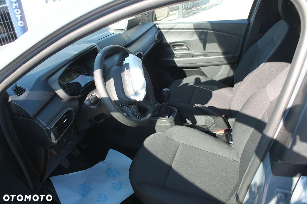 Dacia Sandero - 9