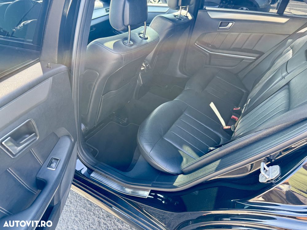 Mercedes-Benz E 220 BlueTEC 9G-TRONIC Avantgarde - 21